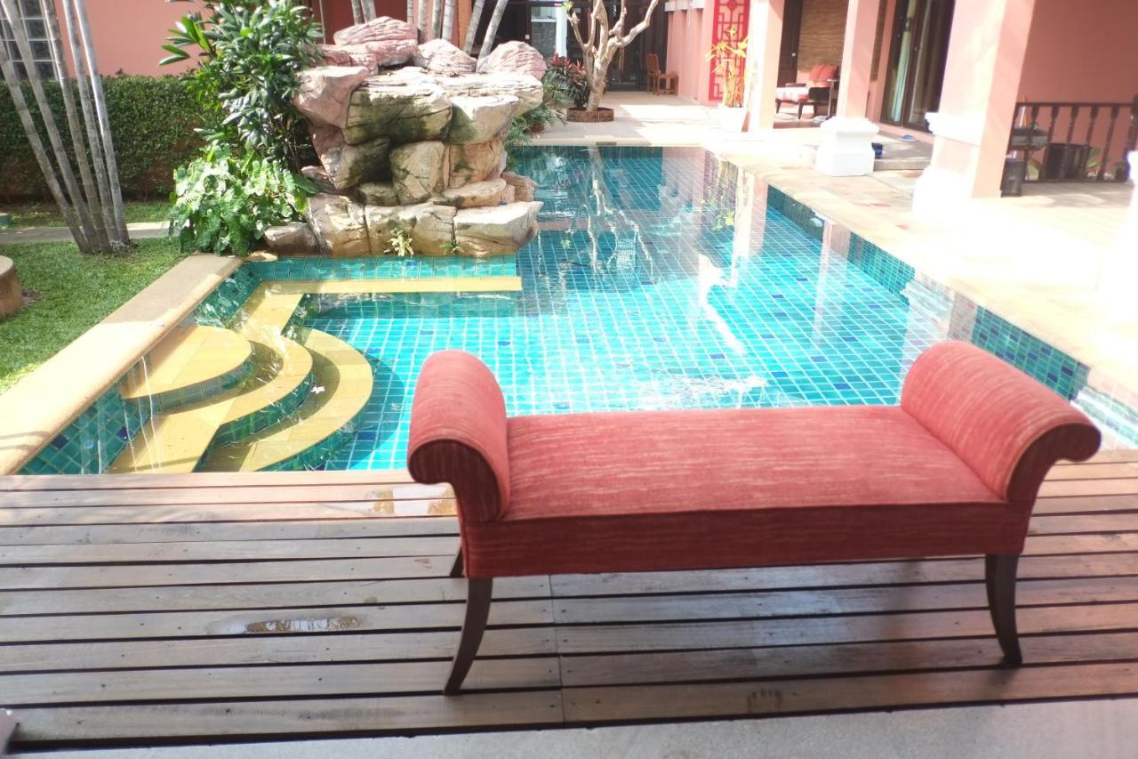 พระตำหนักวิลล่า 10 ห้องนอน พร้อมสระว่ายน้ำส่วนตัว Pattaya Eksteriør bilde